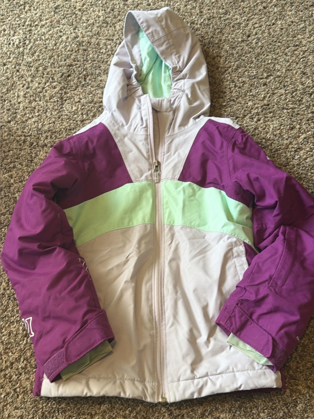 Columbia girls Hooded  Winter Jacket in Purple, Light Green snow jacket